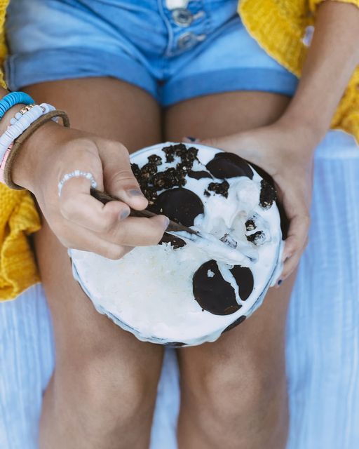 Coconut Mint Chocolate Chip Bowl